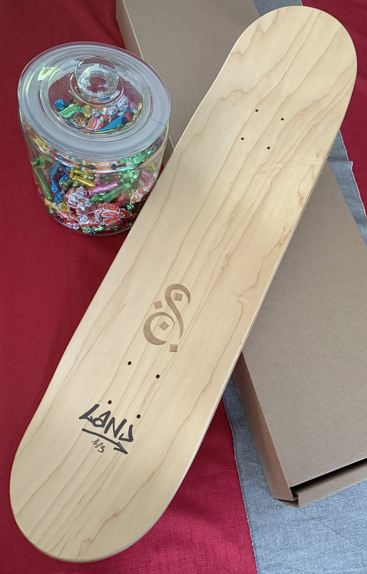 Nougatine, planche de skateboard – Image 8